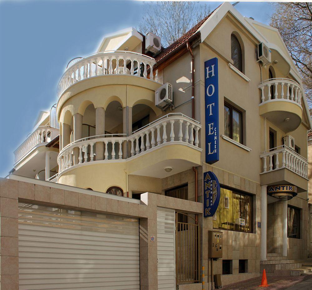 Antik Hotel Varna Luaran gambar