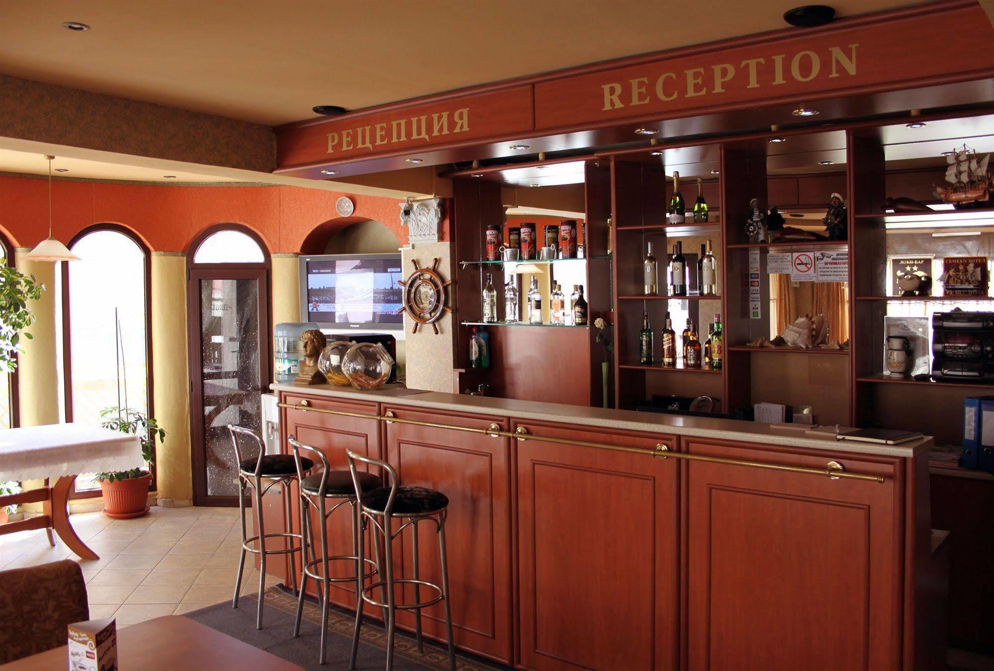 Antik Hotel Varna Luaran gambar